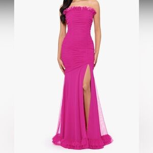LONG STRAPLESS MESH RUFFLE DRESS